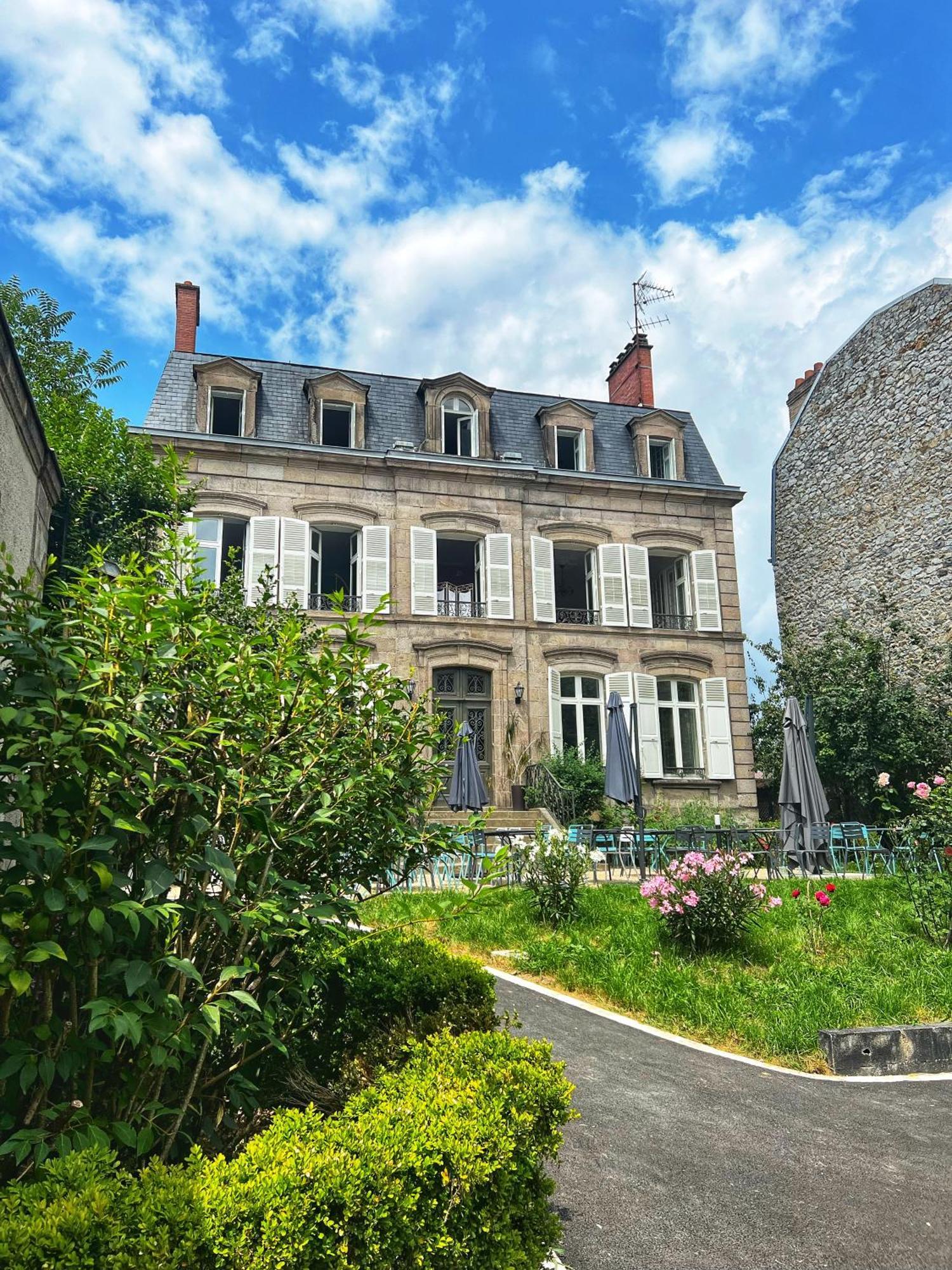 La Maison De Famille Limoges Zewnętrze zdjęcie